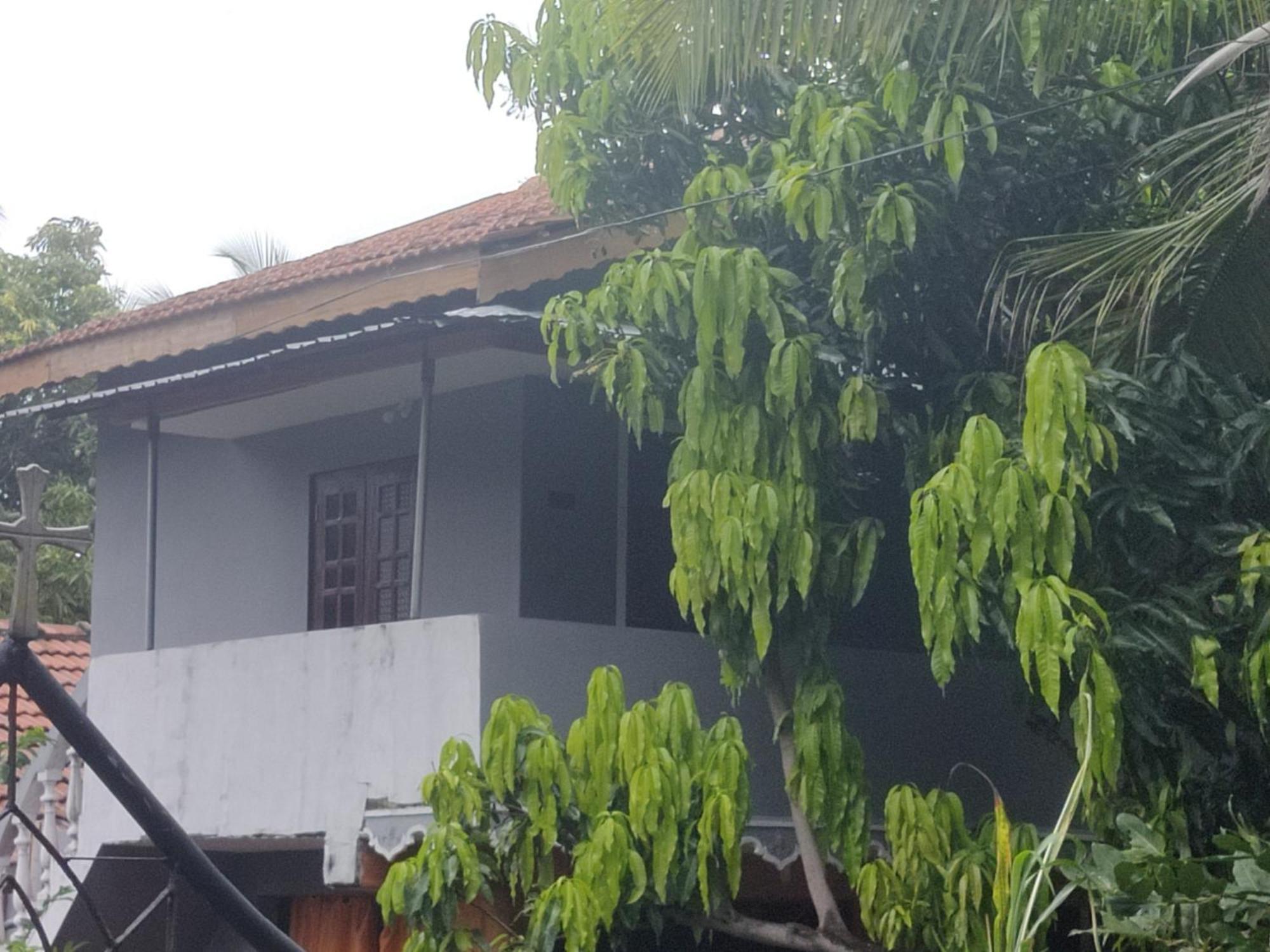 Enoch Guest House Mannar Exterior foto